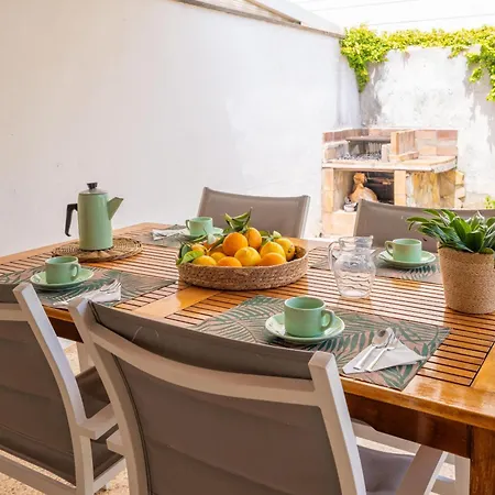 Ca Na Clara - Pascual 木屋 *