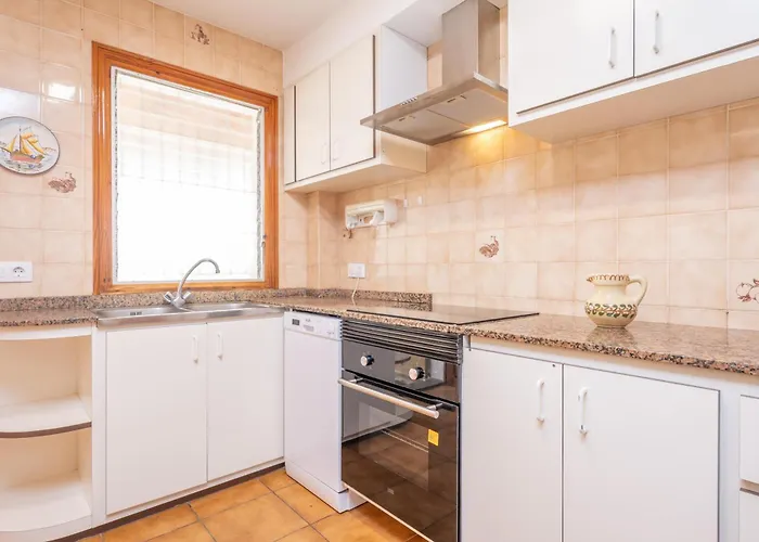 Ca Na Clara - Pascual * 포엔샤 항구